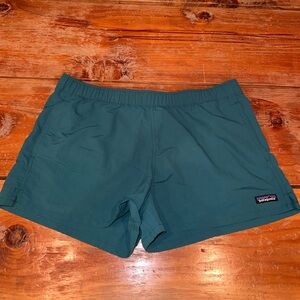 Patagonia Barely Baggy shorts size M